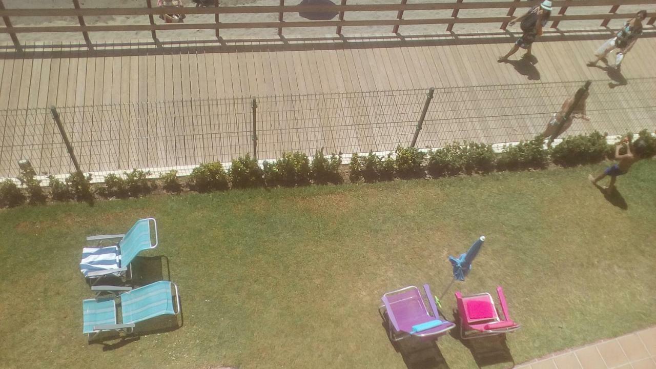 エステポナCasa Cachita-En 1ª Linea De Playaアパートメント エクステリア 写真